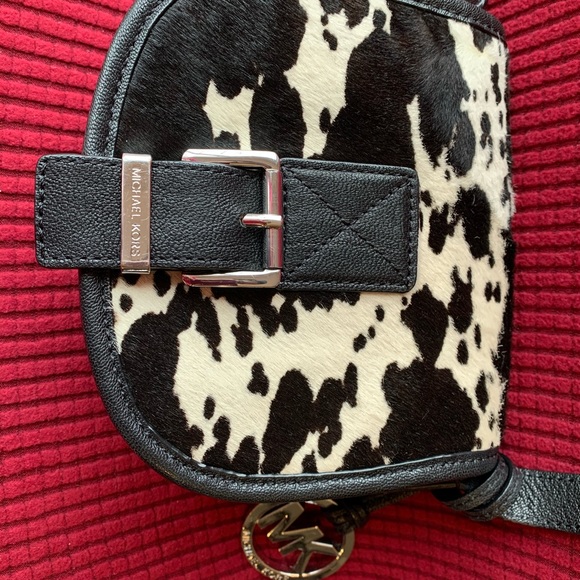NEW Michael Kors Leather Crossbody Purse - Picture 2 of 4